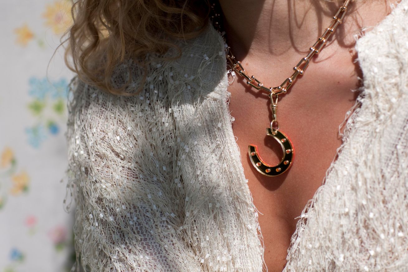 'Carrie' Horseshoe Necklace
