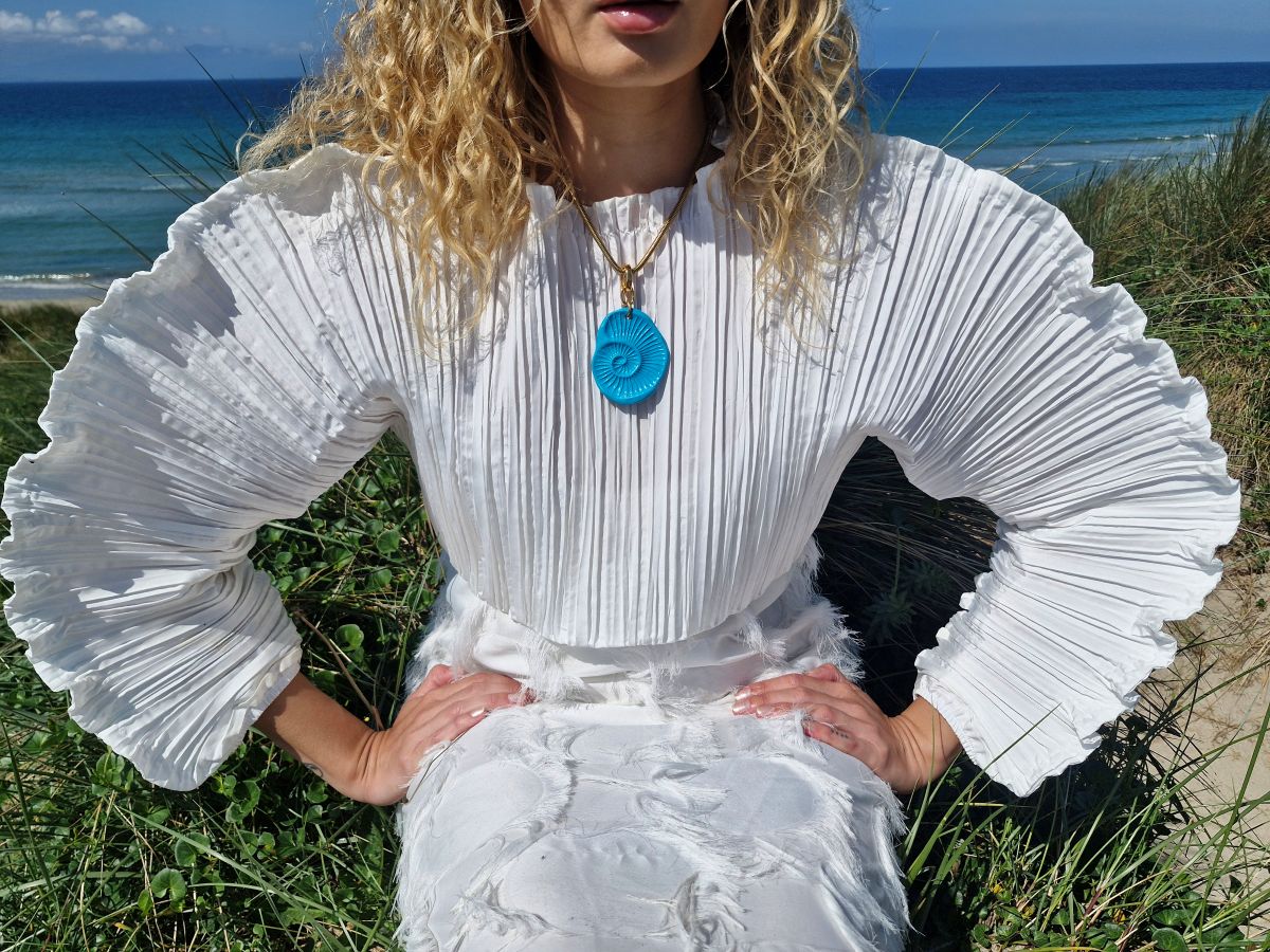 'Schiaparelli and the Sea' Shark Eye Shell Pendant