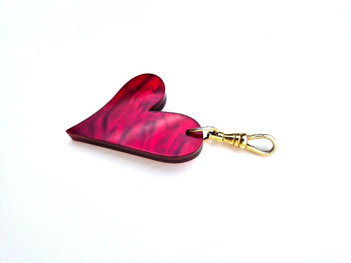 'croí i mo lámh' heart charm