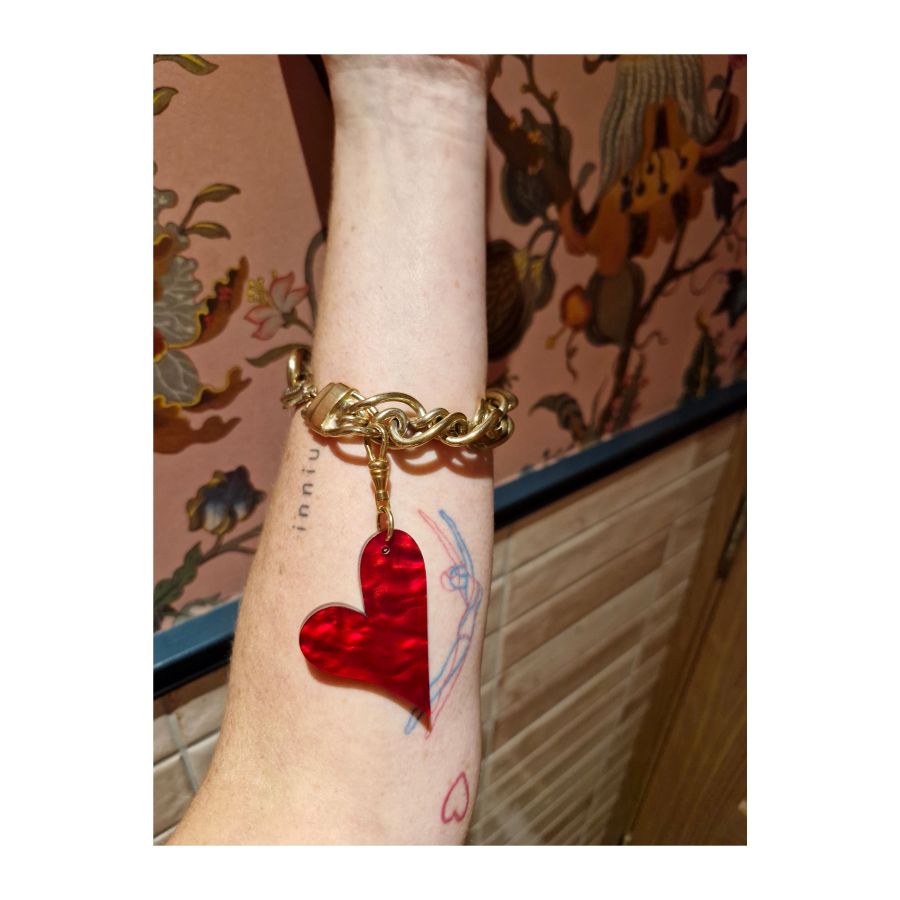 'croí i mo lámh' heart charm
